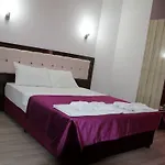 Rosy Hotel