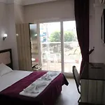 Rosy Hotel 3*