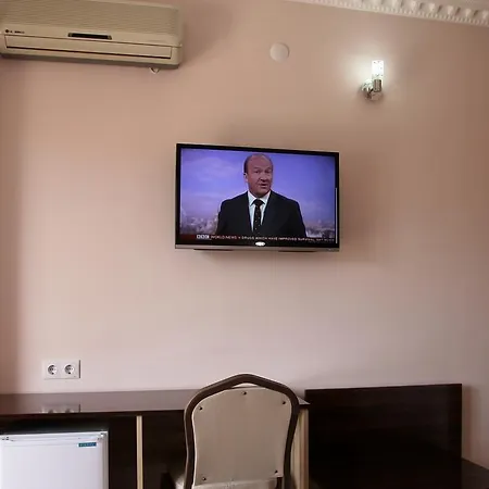 Rosy מלון מרמריס