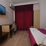 Rosy Otel