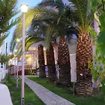 Rosy Otel