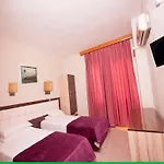 Rosy Otel 3*