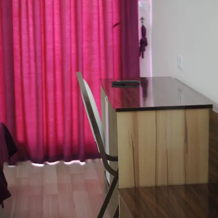 Rosy 3* 말마리스