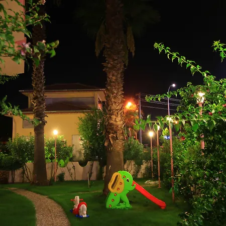 Rosy Otel 3*