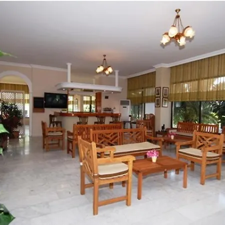 Rosy Hotel 2*