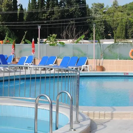 Rosy Marmaris