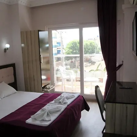 Rosy Hotel 2*