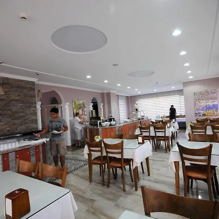 Hotel Rosy 2*
