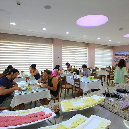 Rosy Hotel