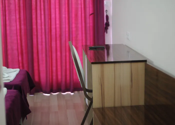 Rosy 3* Μαρμαρίς