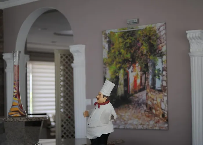 Ξενοδοχείο Rosy 3*