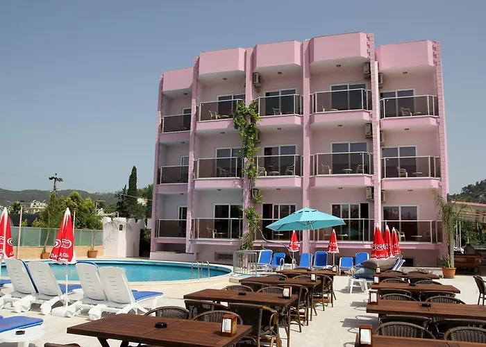Rosy Hotel